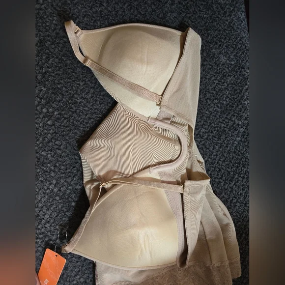 FeelinGirl Shapewear for Women With Tummy Control Built In Bra With U Plunge NWT - Picture 10 of 12